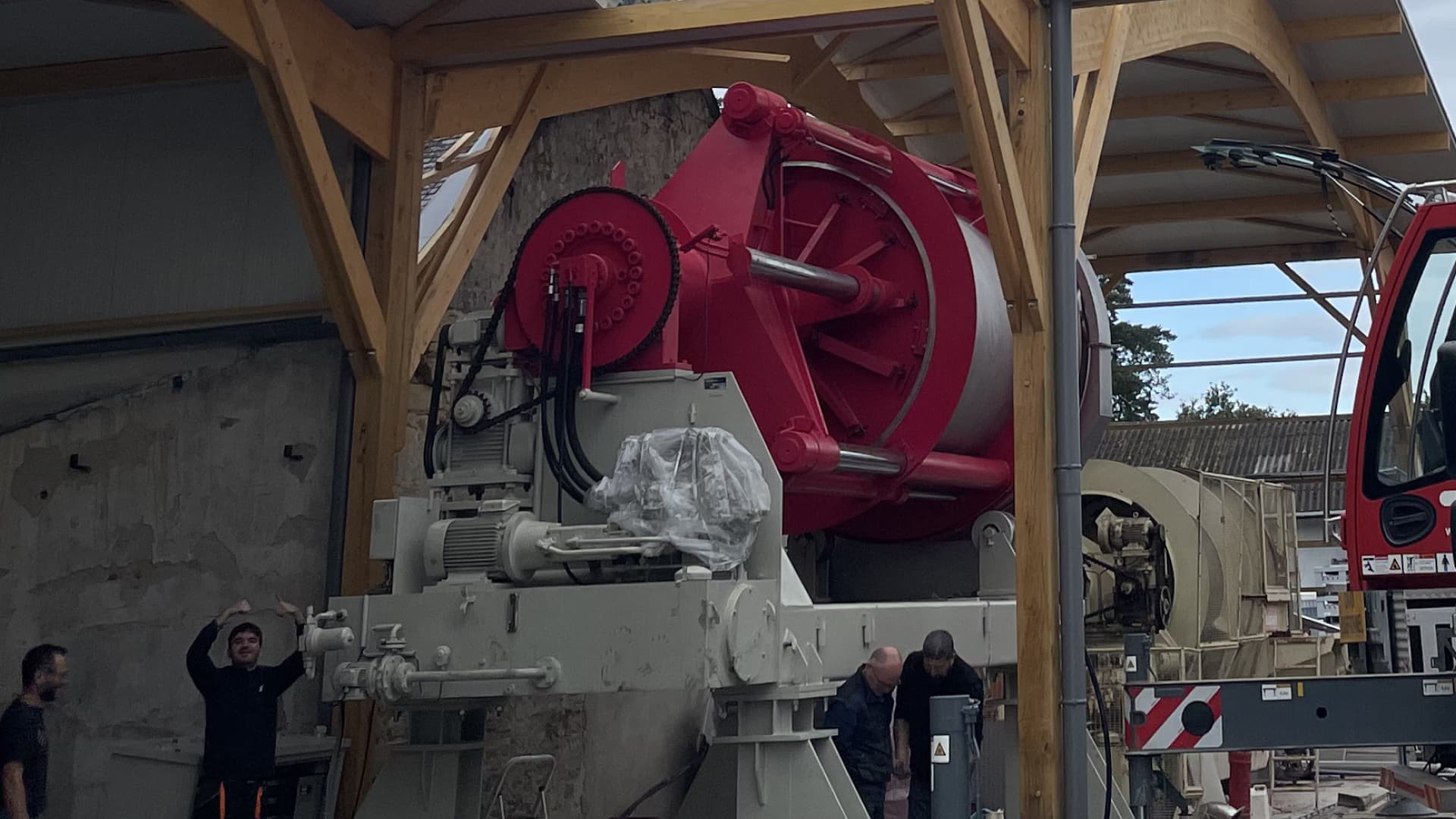 Un nouveau pressoir pour la Cidrerie Nicol : plus de qualité et d'efficacité